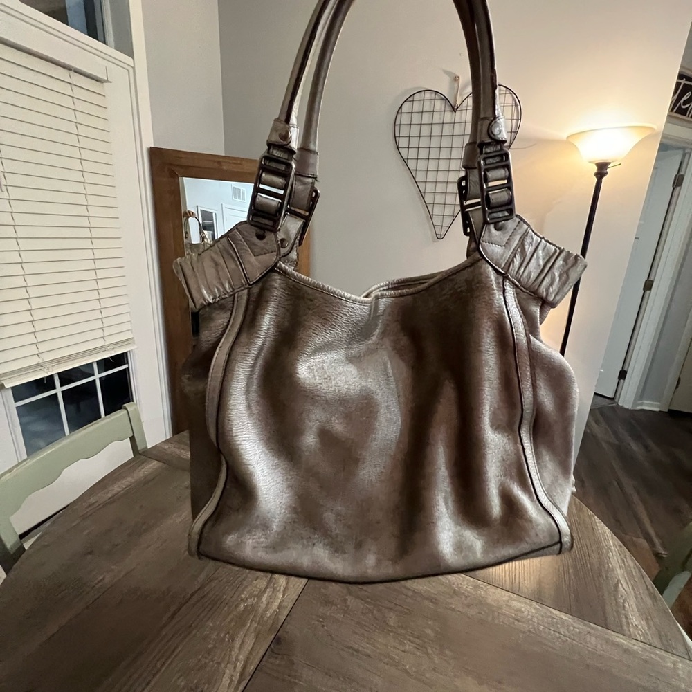 Authentic Burberry Limited Edition 2009 Bag GUC $2000 MSRP - Picture 11 of 14